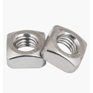 Noix carr&eacute;es en acier inoxydable din577
